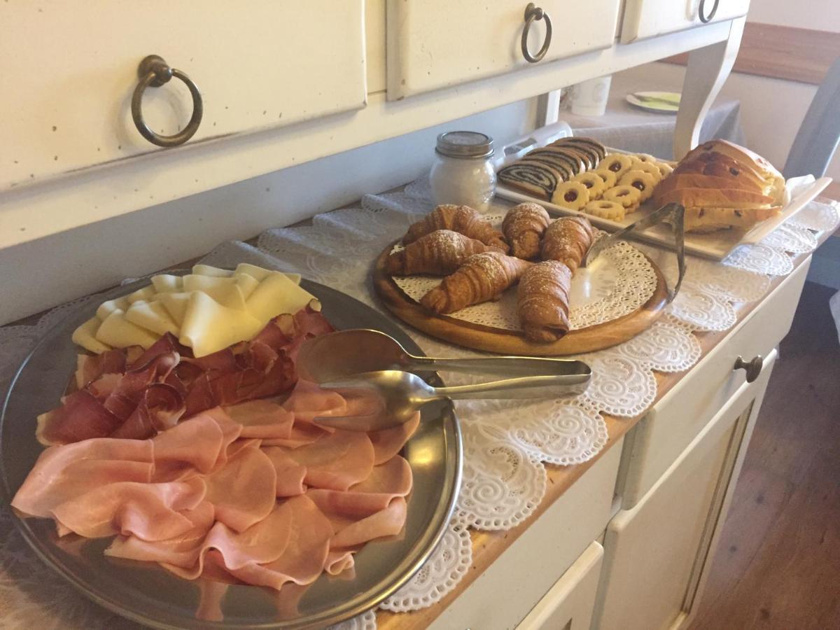 Bed&Breakfast Villa Maria Laurana Esterno foto