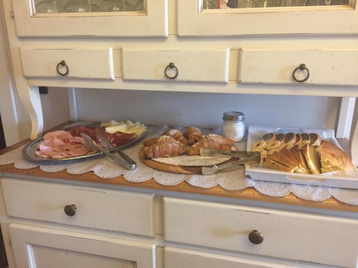 Bed&Breakfast Villa Maria Laurana Esterno foto